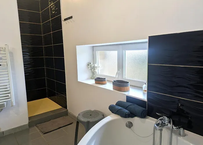 Holiday home De Charme Avec Sauna, Salle De Jeux Et Connexion Fibre En Lorraine - Fr-1-584-166